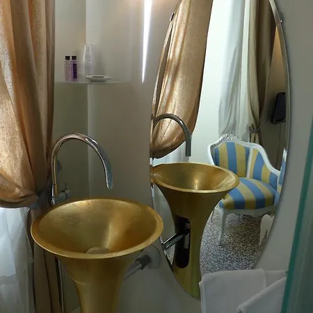 Bed & Breakfast Casa Fenoglio *