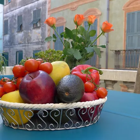 Casa Fenoglio * Ventimiglia